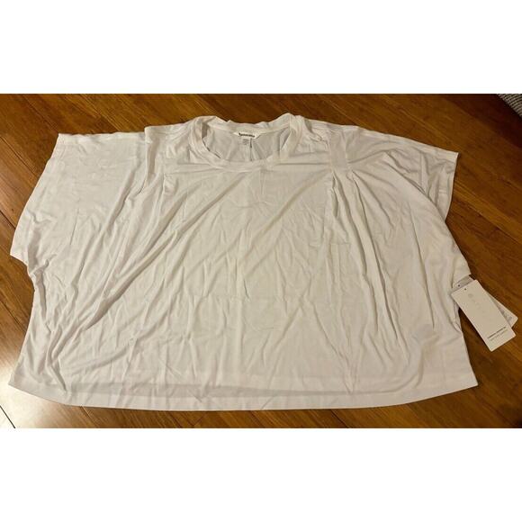 Athleta LOT OF 2 Elemental Cropped & With Ease Rib Tee 3X White‎ and Gray - Picture 4 of 16